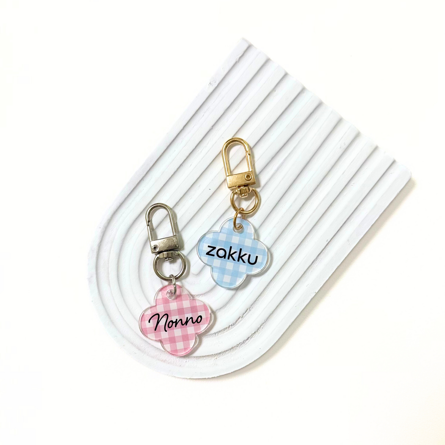 omamori charm – フラワー〈ギンガムチェック〉